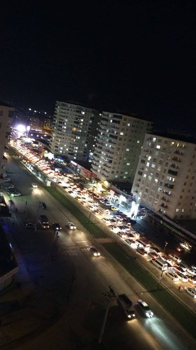 Biz Bize Yayarız Türkiye 9