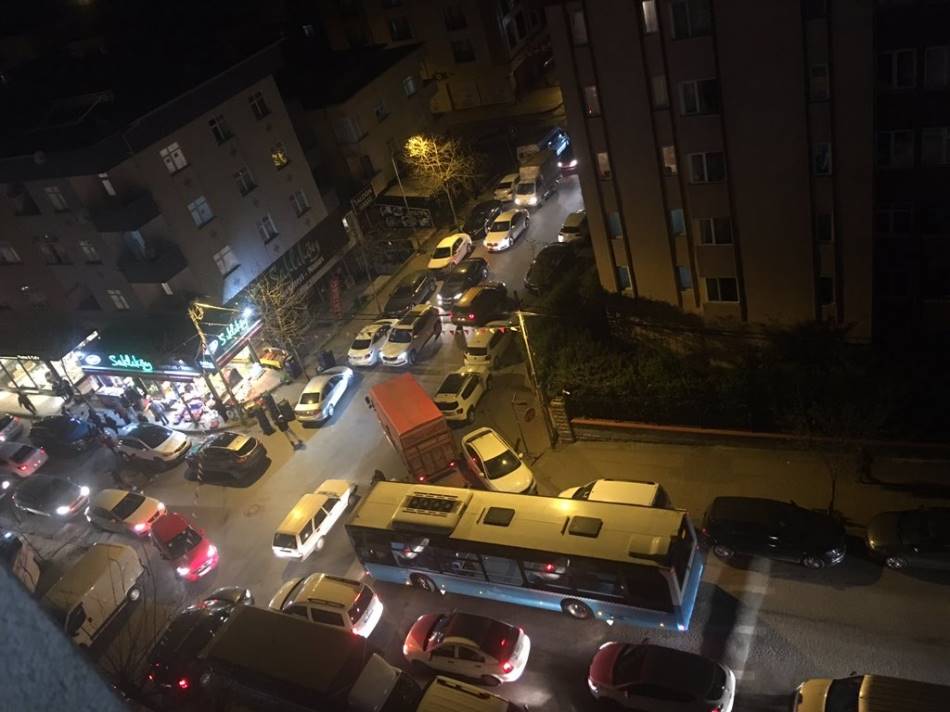 Biz Bize Yayarız Türkiye 13