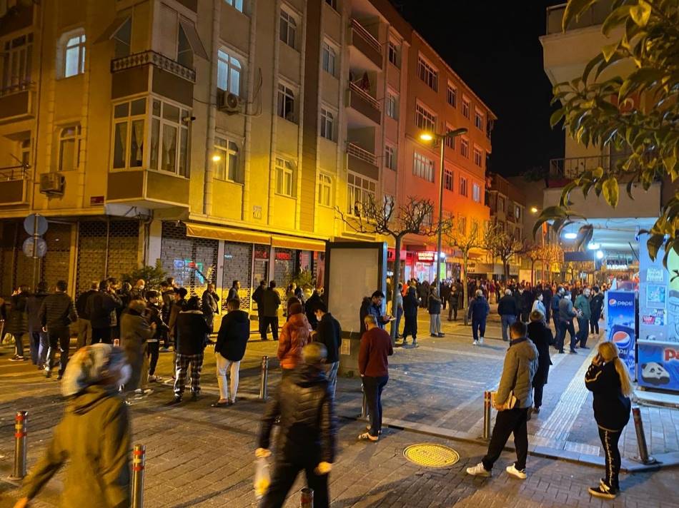 Biz Bize Yayarız Türkiye 11