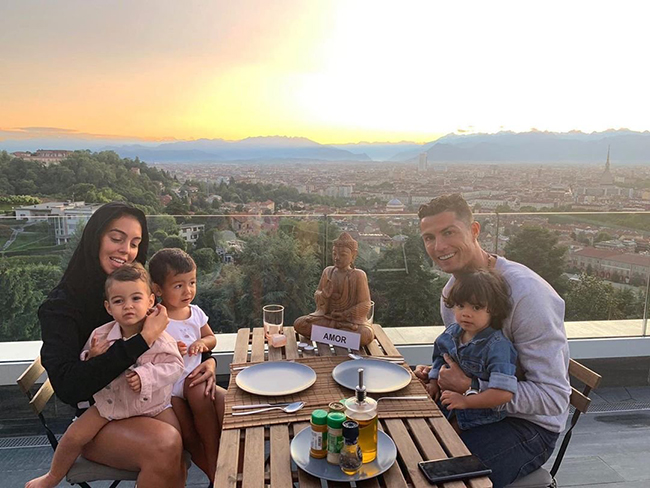 Ronaldo'nun malikanesi! 7