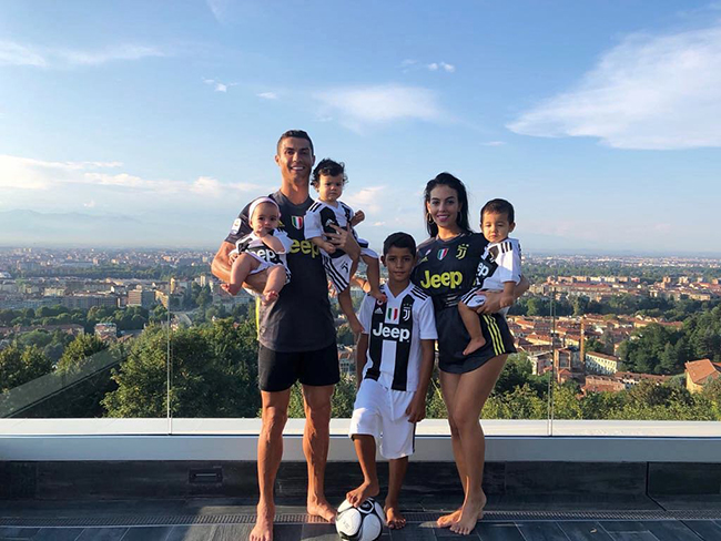 Ronaldo'nun malikanesi! 9