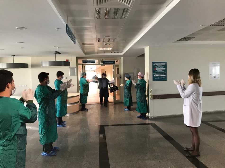 ''Yeni normal'e geçiş'' sürecinde bu tedbirleri elden bırakmayın! 8