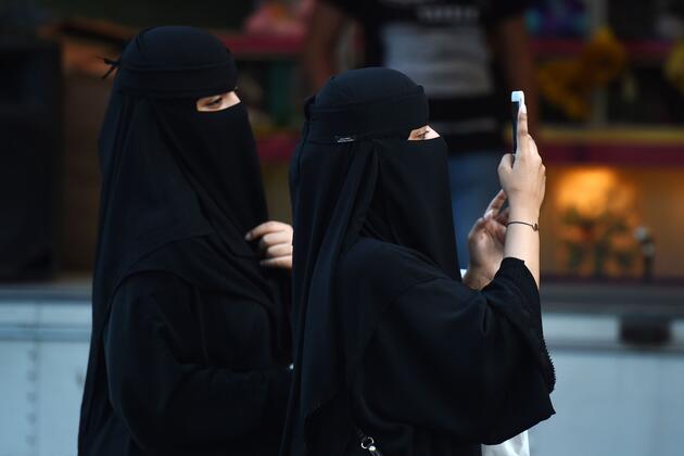 Dünyada sosyal medya ve internete erişim engeli uygulayan ülkeler  6