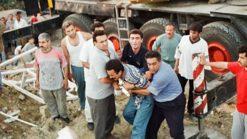 17 Ağustos depreminin 21. yılında hafızalardan silinmeyen görüntüler 5