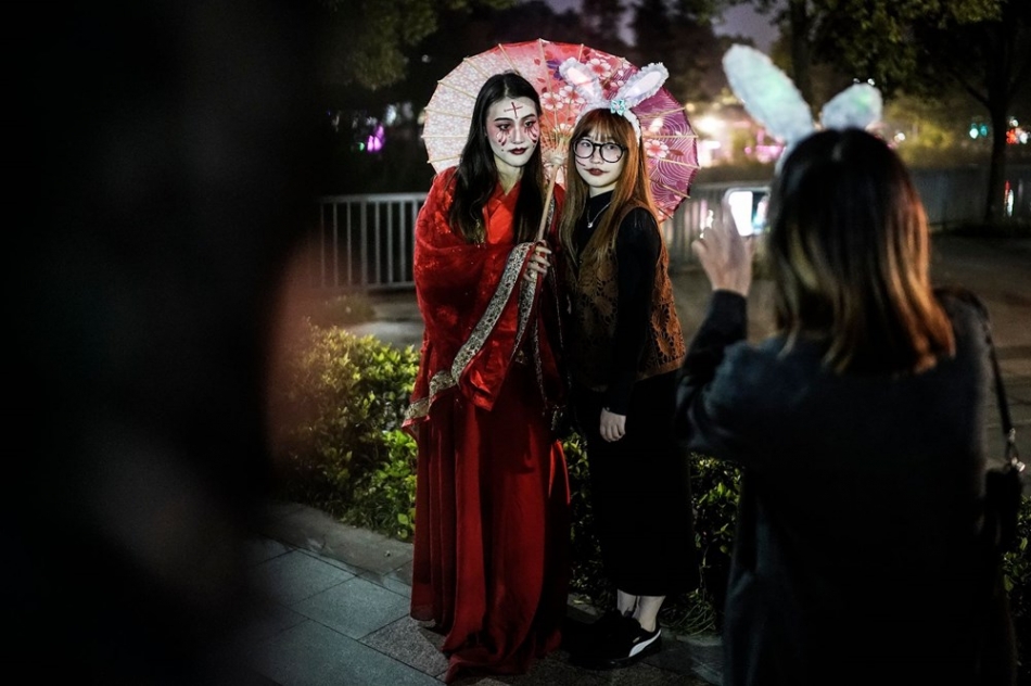 Koronavirüsün başlangıç noktası Wuhan’da hayat normale döndü 3