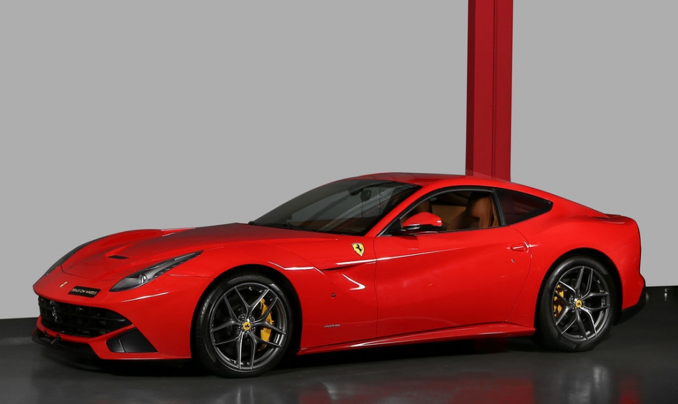 Burası Kağıthane! 5 Milyonluk Ferrari'yi bırakıp gitti! 3