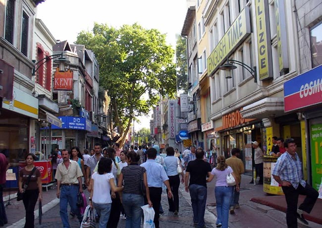 Vatandaş, tam kapanmaya geçti, Kadıköy sokaklarından manzaralar 1