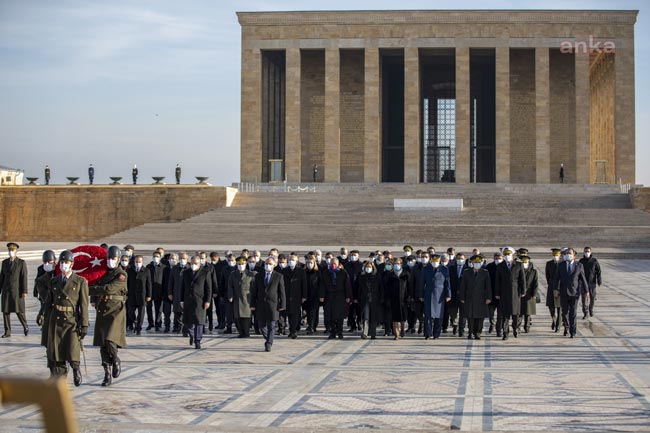 İsmet İnönü, vefatının 47. yılında Anıtkabir'de anıldı 1