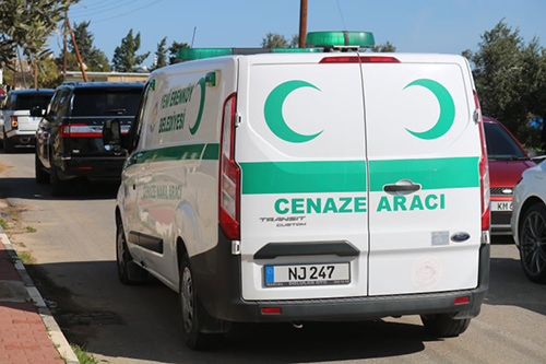 Kıbrıs'ta suikasta uğrayan Halil Falyalı'nın cenazesinden ilk görüntüler! Birçok siyasetçi katıldı 4