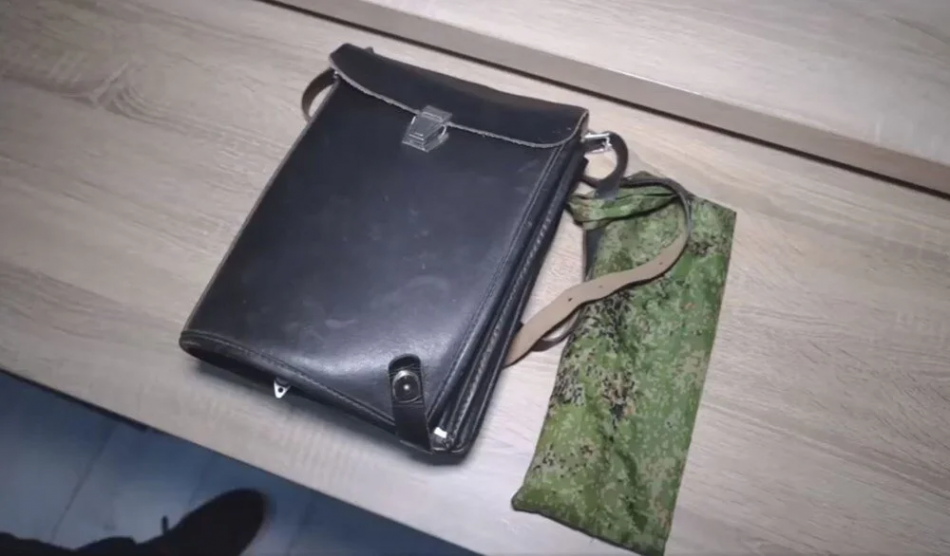 Rus askerlerin çantalarında neler var? Ukrayna Silahlı Kuvvetleri tek tek paylaştı! 1