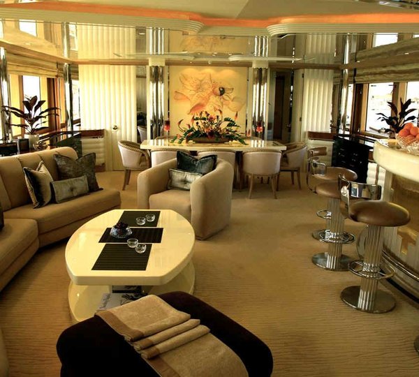 Abramoviç'in Marmaris'e gelen 900 milyon euroluk yatından görüntüler! 6